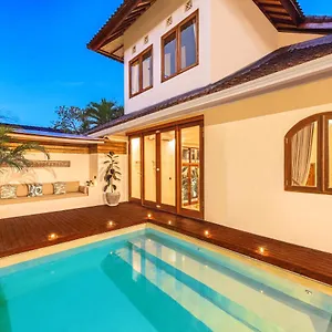 New Fresh 3bd Prime Location Villa *