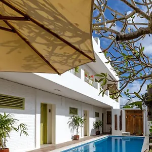 Homestay Honu Studio Living Canggu (Bali)
