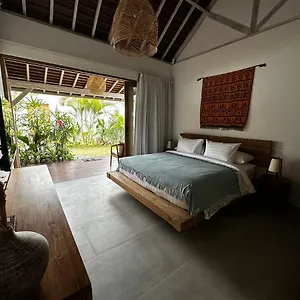 Pacific In Holiday home *