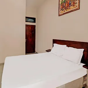 Oyo 92017 Sari Agung Legian (Bali)