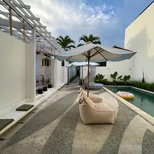 La Belle Villa *