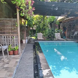 Oma Joglo Jimbaran (Bali)