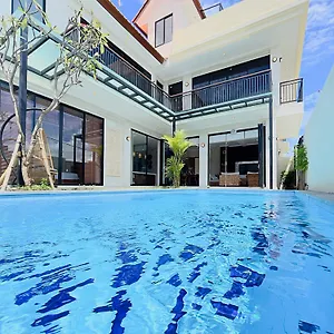 Holiday home Casa De Lucia Bali -