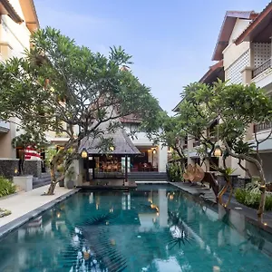 Hotel Fourteen Roses 3*