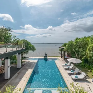 Villa New Selamanya