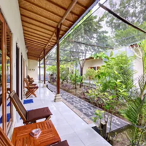 Ari La Casa Guest house 2*