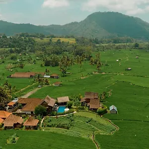 Kubu Sakian Sidemen By Samhita Bali *
