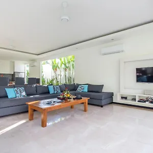 Aquila * Seminyak (Bali)