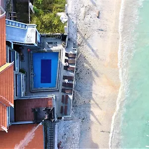 Pradana Beach Luxury Hotel Batununggul