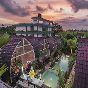 Ila Gaia Bali *