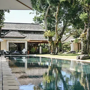 San Villa *