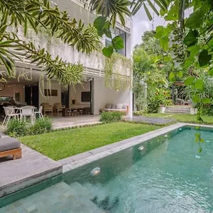 Lush Garden 4br In Umalas
