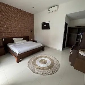 Moza Guest house