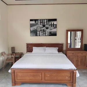 Wiguna House Apartment