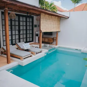 Berutz Canggu Villa Dalung (Bali)