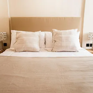 Promo! Rosa - New Luxury 1 Bedroom In - 2 Minutes To Echo * Canggu (Bali)