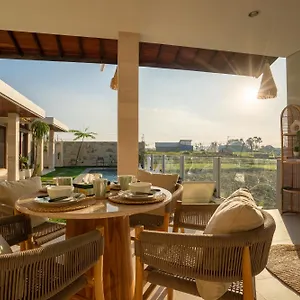 Kome - Private 2br With Pool Villa Canggu (Bali)