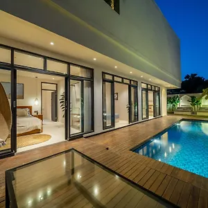 Nulu Luxury Modern 3-br In Ungasan Villa *