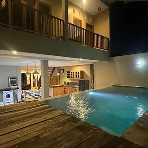 Taman Giri House 3 Bedrooms Nusa Dua Nusa Dua (Bali)