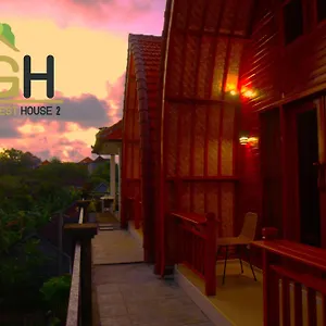 Murna House 2, Rooftop Balinese Wooden House 360 Sunrise To Sunset View Apartment Uluwatu (Bali)