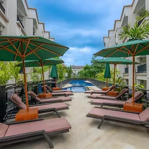 Cross Vibe Paasha Atelier Bali Kuta 4* Kuta (Bali)