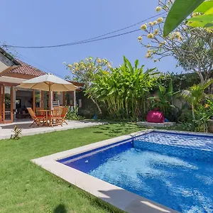 Charming 2 Bedroom With Private Pool & Garden *