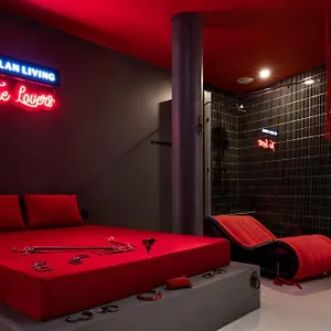 Villa Clan Living - The Lovers Private