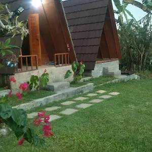 Puncak Giri Glamping & Camp Country house *