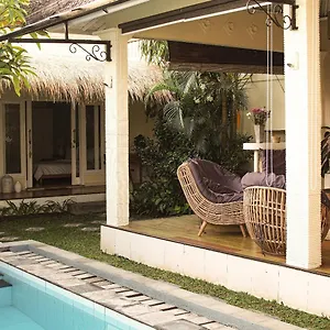 Amertha Bumi Komang Villa