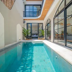 Twin 2 - 3 Bedroom In Berawa, With Pivate Pool