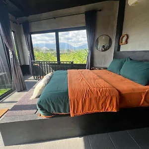 Apartment Kubu Black House *
