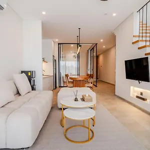 Villa Amazing 2br In Batubolong *