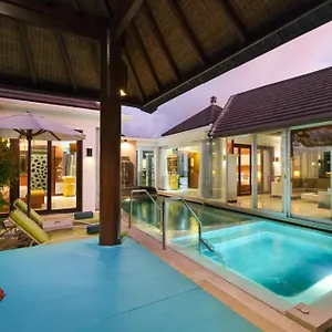 Ava Bali Seminyak (Bali)