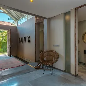 Villa Kala - Luxury Designer In Amazing Location Berawa Canggu (Bali)