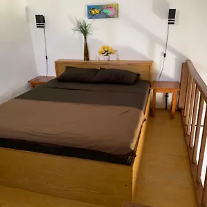 Jatayu Apartements Apartment *