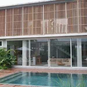 Designer Luxe Pool & Garden Villa! Rooftop, Ricefields, 10mins - Canggu Villa Seminyak (Bali)