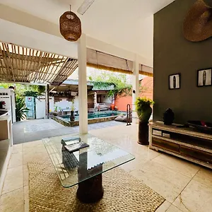Villa Bogdan House