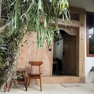 Jepun Gadon * Kerobokan (Bali)