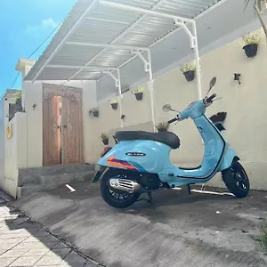 Y&j * Seminyak (Bali)