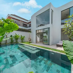 Villa Kiyoji: Brand New Minimalistic 3br In Umalas *