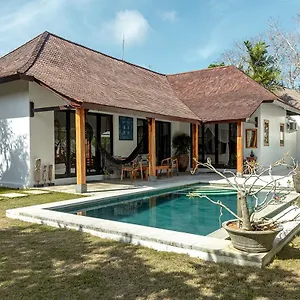 The Possible Luciana Villa *
