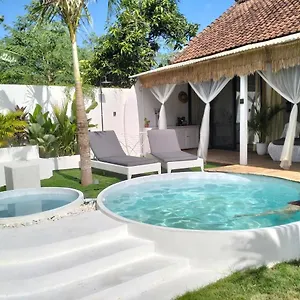 Tropical Oasis Bukit Bali Villa