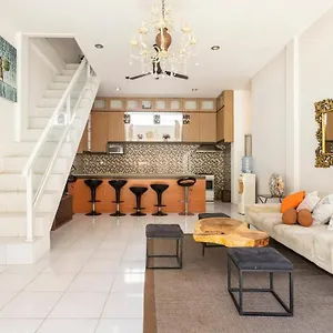 Villa Arinda *