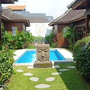 Harmoni Bali House - Authentiques A Canggu *