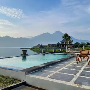 Lodge Mutiara Danu *