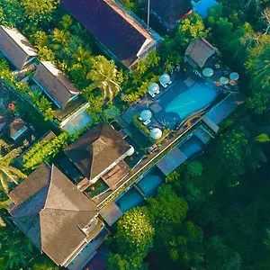 Hotel Vije Boutique & 4*