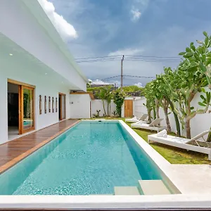 Villa Wuizy By Dreamawaybali Seminyak (Bali)