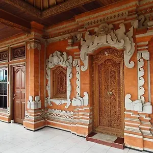 Homestay Kusuma *