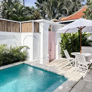 Villa The Pink Door *