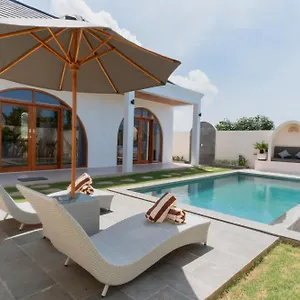 Villa Karang Padma